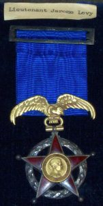 Capt. Jerome E. Levy's Chilean medal, Al Mérito, Grado de Caballero